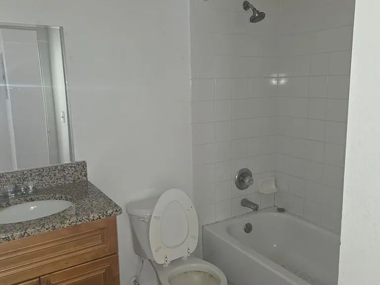3212 N 50th St #A-B — Photo 12