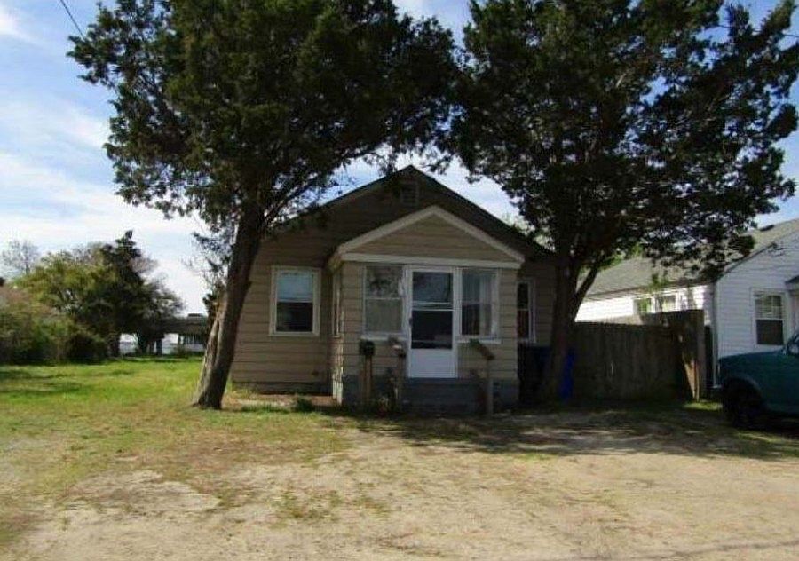 1st image of 1245 Little Bay Ave