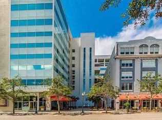 1990 Main St PH 5, Sarasota, FL 34236