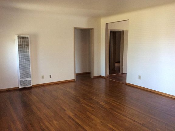 3rd image of 6637 Cleon Ave