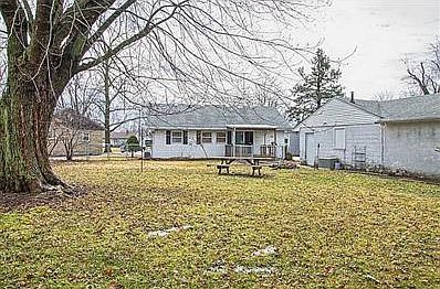 2nd image of 423 Enderly Ct