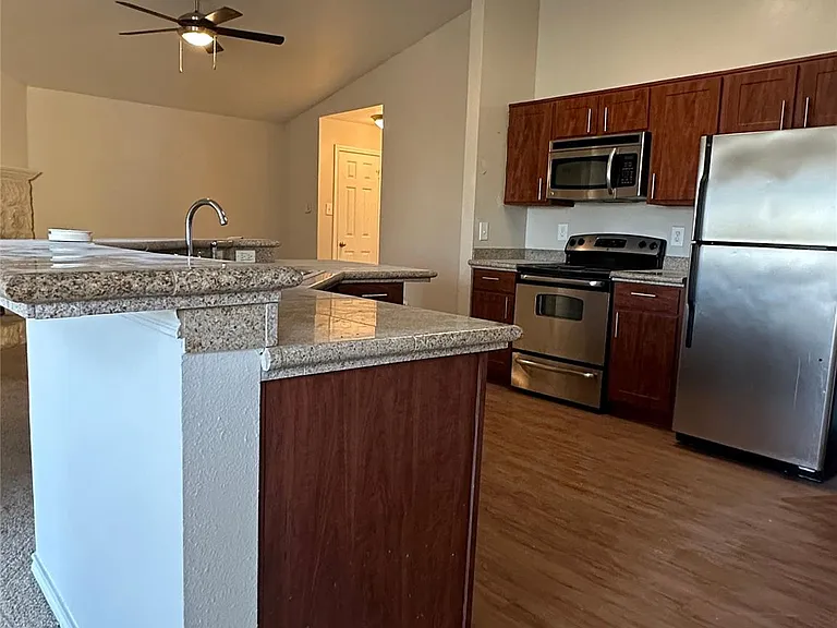 6804 N Capital Of Texas Hwy #822 — Photo 14
