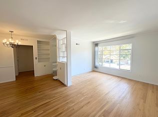 6125 Cashio St APT 3, Los Angeles, CA 90035