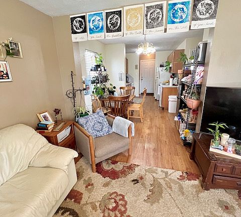 2nd image of 1814 Woodsman Dr #B