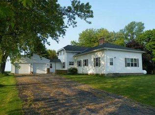 E4743 Old Settlers Rd, Kewaunee, WI 54216