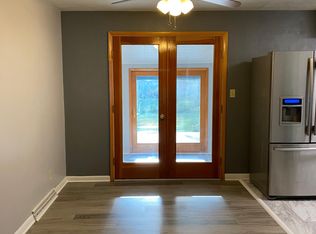 1501 Cambridge Dr, Champaign, IL