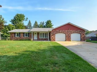 6411 Ormada Dr, Kalamazoo, MI 49048