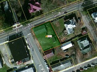 214 Bank St, Central, SC 29630