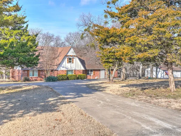 7710 S Xenophon Ave, Tulsa, OK 74132