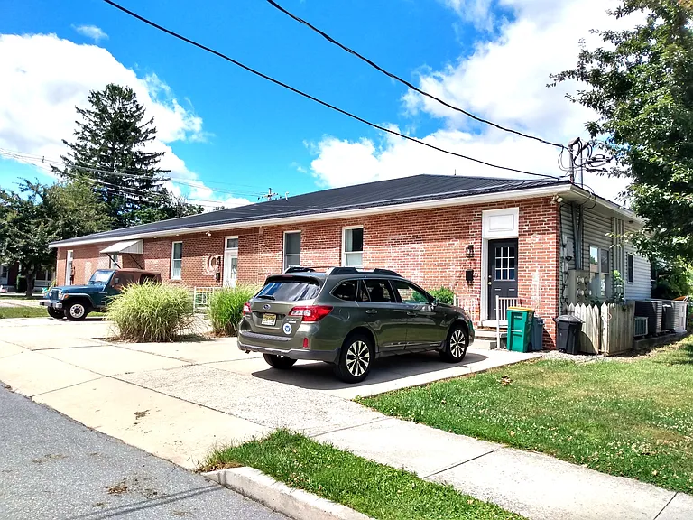 1400 Scotland Ave #E — Photo 16