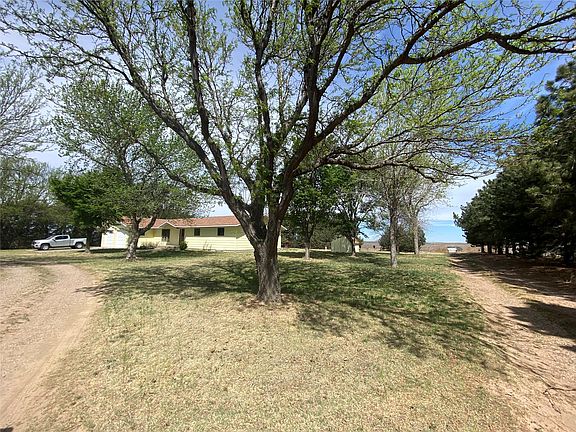 2nd image of 9375 E Plymell Rd