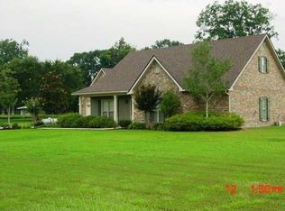 2612 Labit Rd, New Iberia, LA 70560