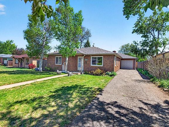 3rd image of 8122 W 17th Avenue
