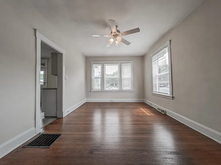 3 Levassor Pl — Photo 11