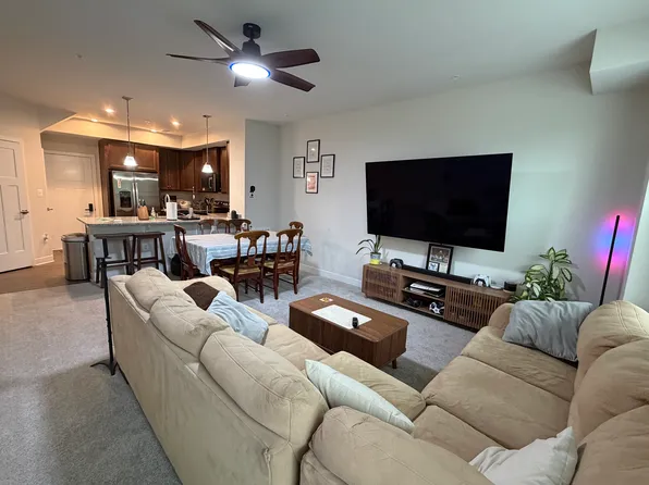 212 Matisse Pl #1, Bowie, MD 20716