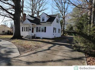 62 Turlington Rd, Newport News, VA 23606