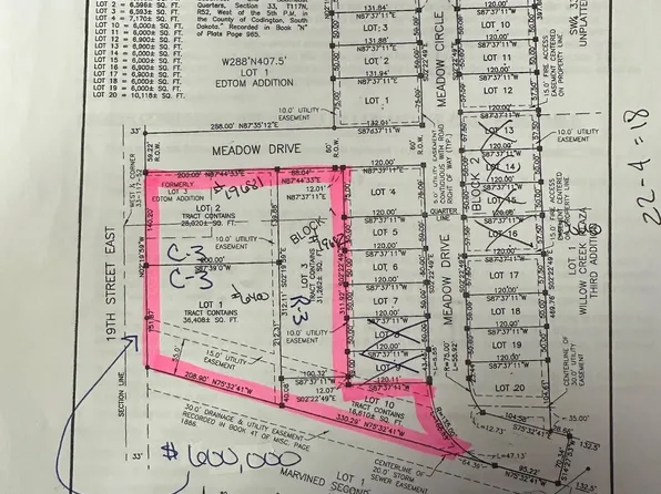 19th St NE, Watertown, SD 57201