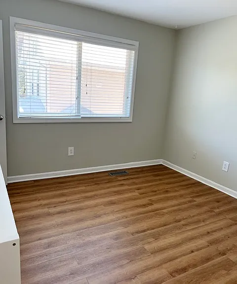 1105 N Taylor St — Photo 22