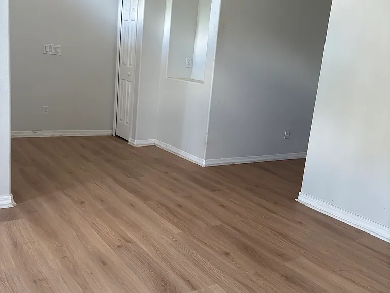 696 Carrigan Woods Trl — Photo 5