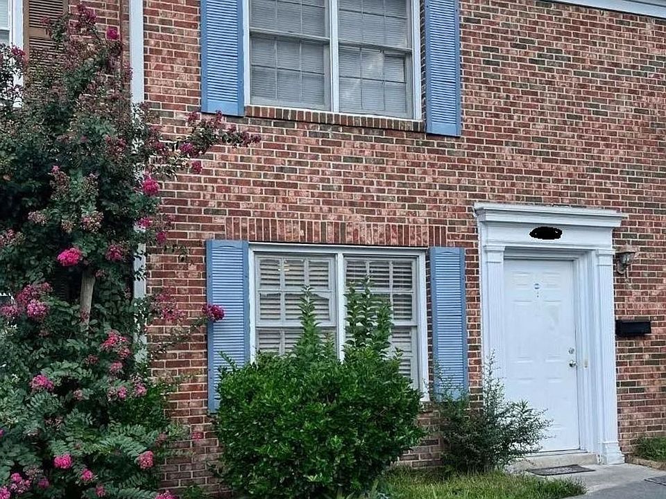2nd image of 7602 Hunt Club Rd APT I104