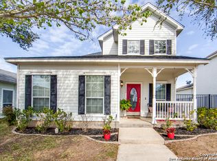 132 Whitewing Way, Floresville, TX 78114