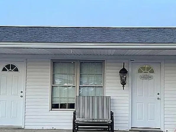 425 Oregon Ave #F, Erie, PA 16505