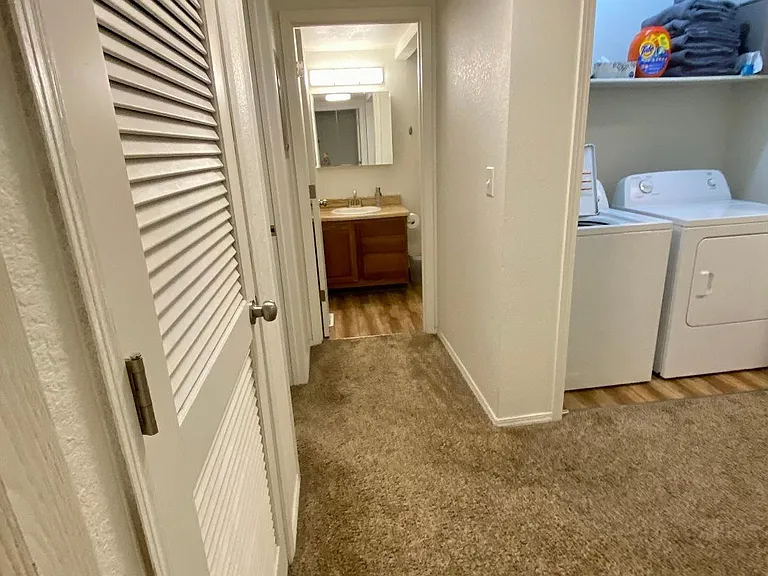 12710 Silver Fox Ln #4 — Photo 6