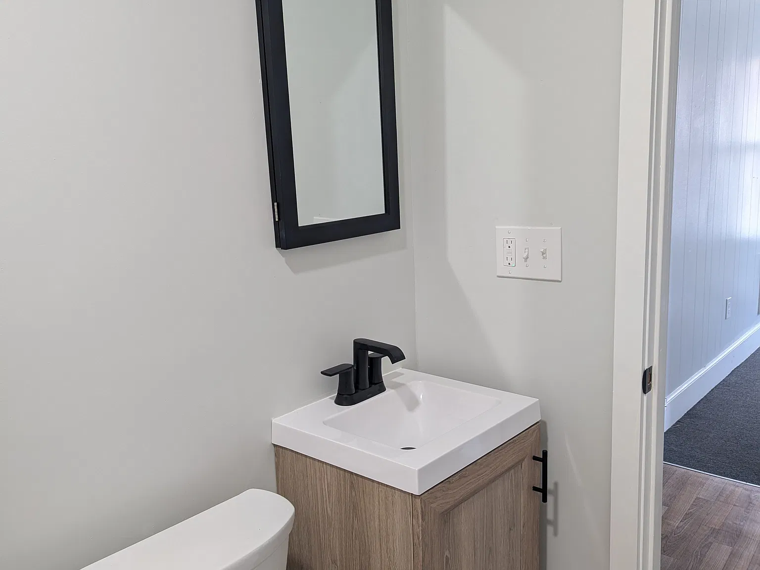 3 bed, 1300 sqft, $1,795 — Photo 2