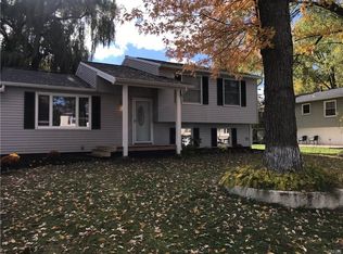 66 Cherry Tree Cir, Liverpool, NY 13090