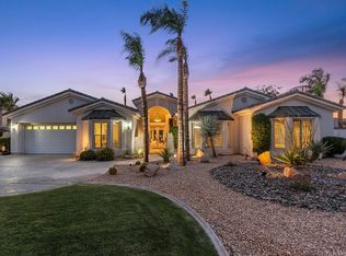 8 Excalibur Ct, Rancho Mirage, CA 92270