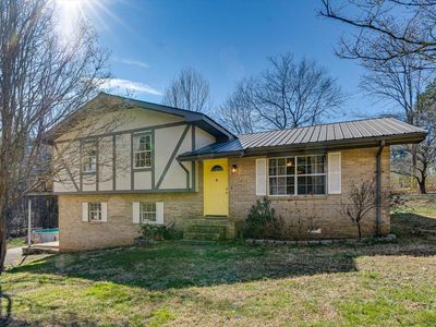 1857 W Cove Rd, Chickamauga, GA, 30707