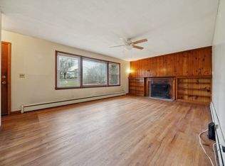 65 Cedar Crest Pl, Norwalk, CT 06854