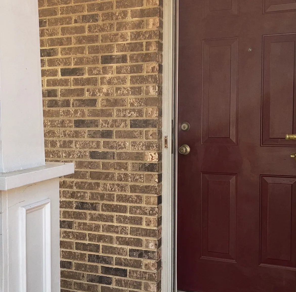 2 bed, 1280 sqft, $2,100 — Photo 2