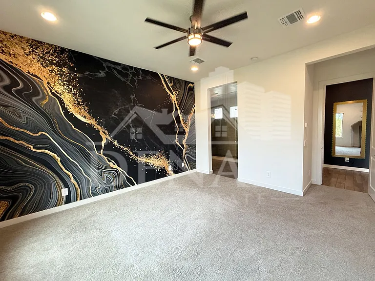 1447 E Flower St — Photo 14