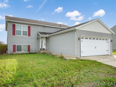 11675 E Bear Meadows Dr SE, Alto, MI, 49302