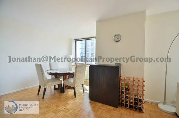 Rented by Metropolitan Property Group | media 3