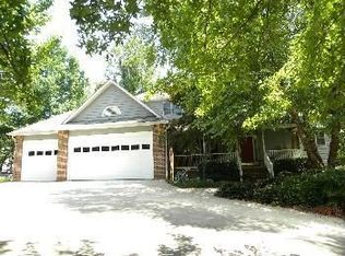 139 Royal Oaks Dr, Anderson, SC 29625