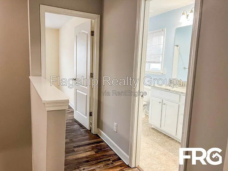 491 Fallingbrook Dr — Photo 36