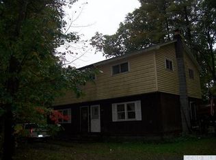 110 Alcove Rd, Hannacroix, NY 12087