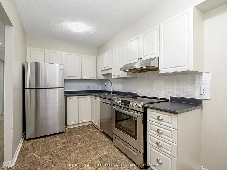 199 Kent St #205 — Photo 7