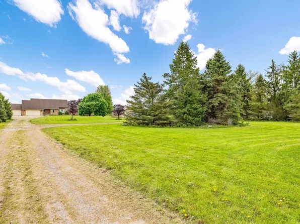 57500 Werderman Rd, Lenox, MI 48048