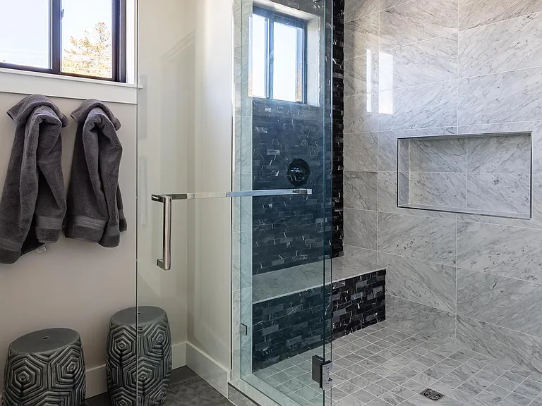 423 N Willson Ave — Photo 15