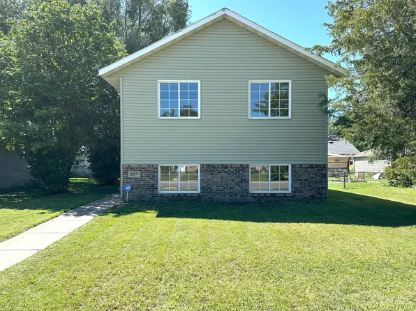 507 Wilson Ave NE, Saint Cloud, MN 56304