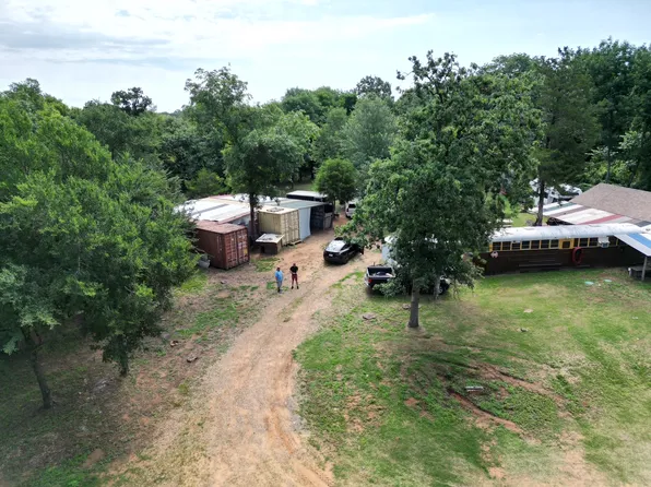 9428 Rolling Acres Rd, Kemp, TX 75143