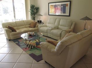 802 Cypress Grove Ln APT 110, Pompano Beach, FL 33069
