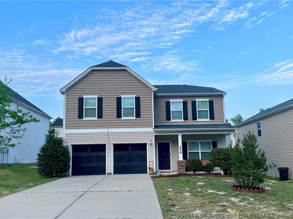 234 River Oak St, Spring Lake, NC 28390