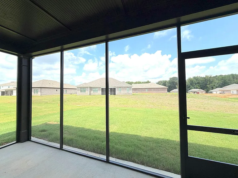 121 Clift Creek Dr — Photo 36