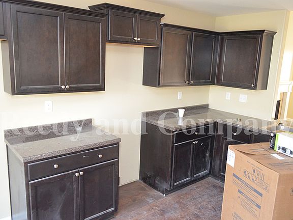 5th image of 5394 Blue Diamond St #50