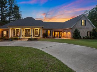 123 Higgins Rd, Sumrall, MS 39482