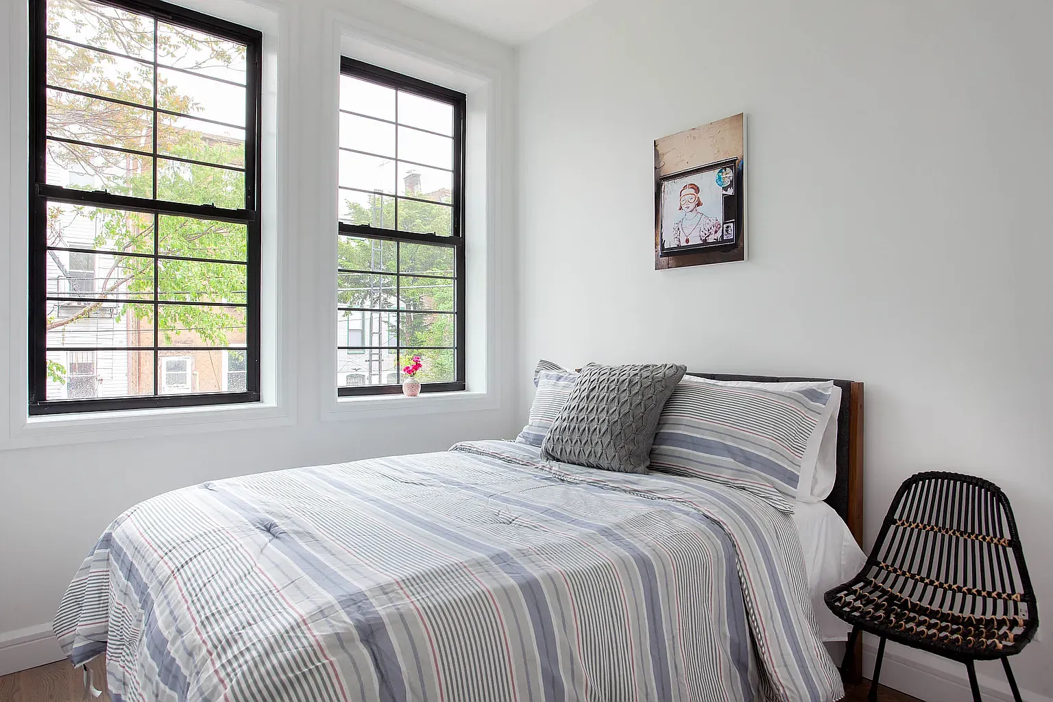 452 Harman Street — Photo 4